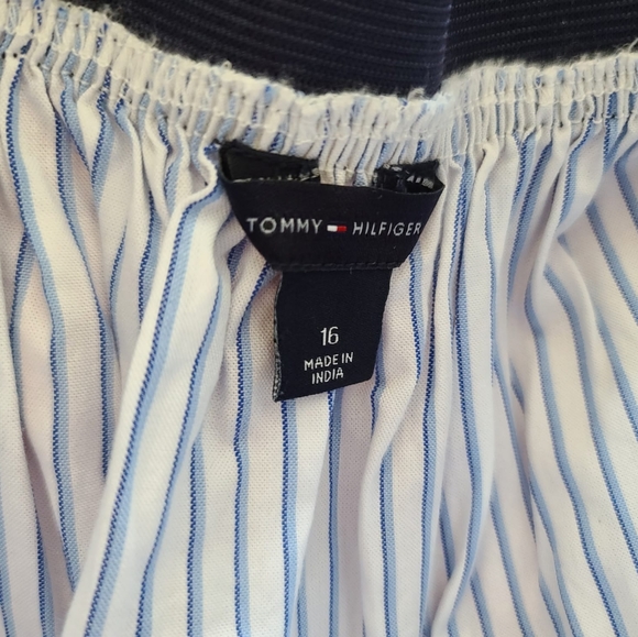 Tommy Hilfiger Striped Mini Skirt. Size Girls 16. - Picture 3 of 3